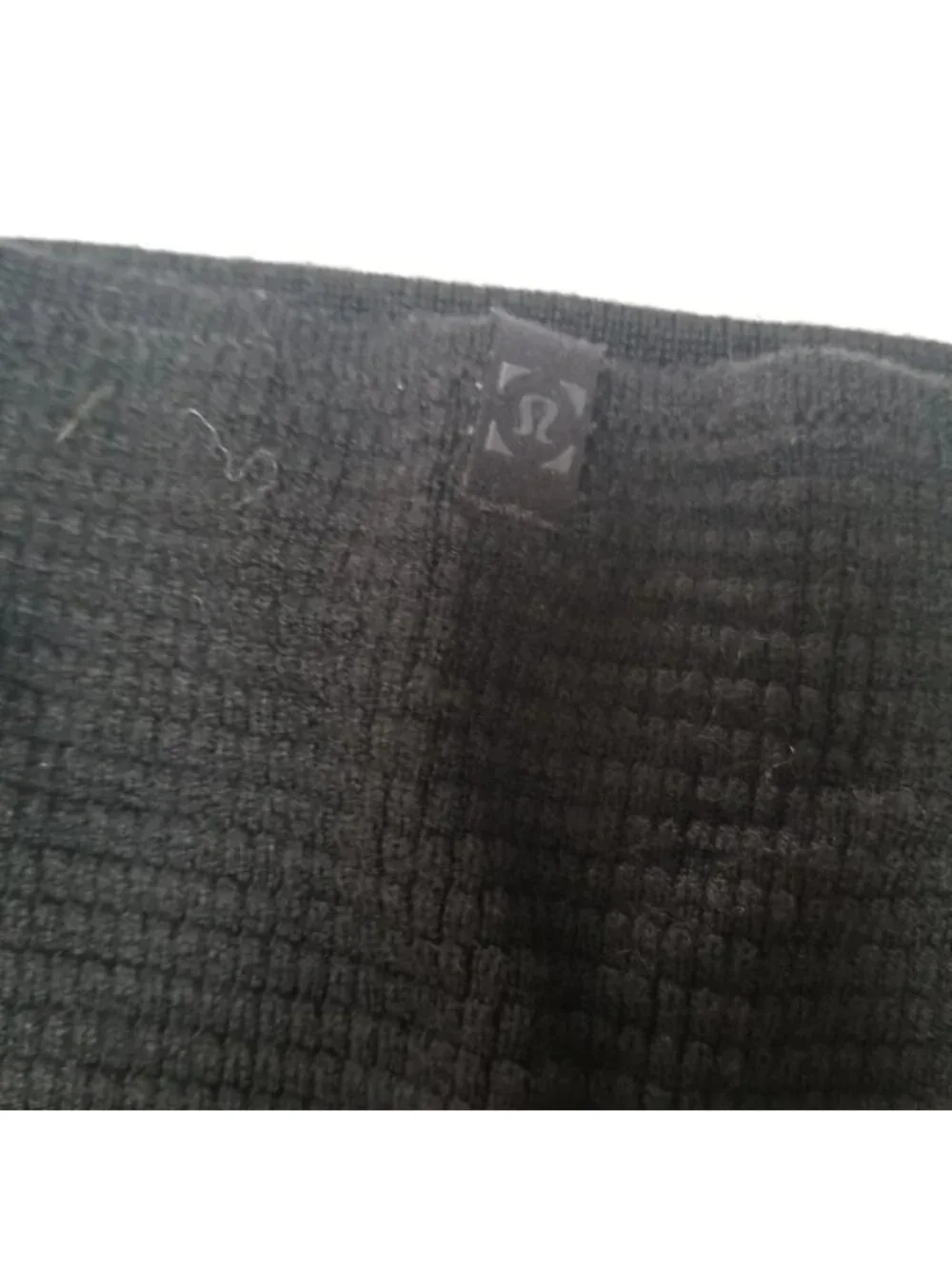 Lululemon Black Ribbed Neck Warmer  Scarf